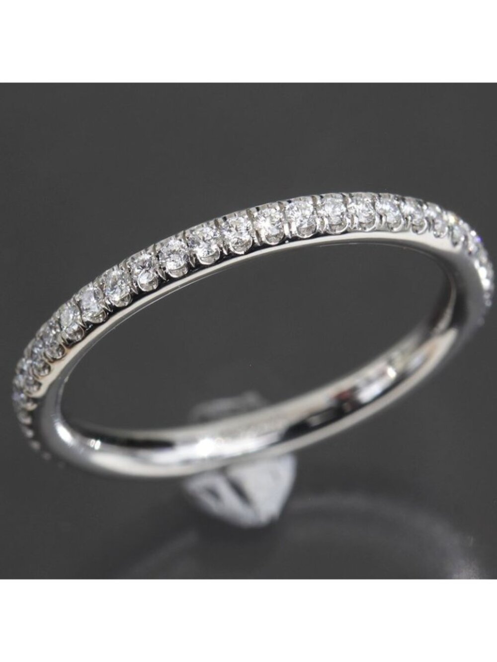 Harry Winston Full Eternity Micro Ring